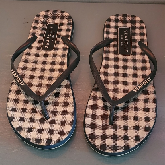 Seafolly flip flops - Picture 1 of 2